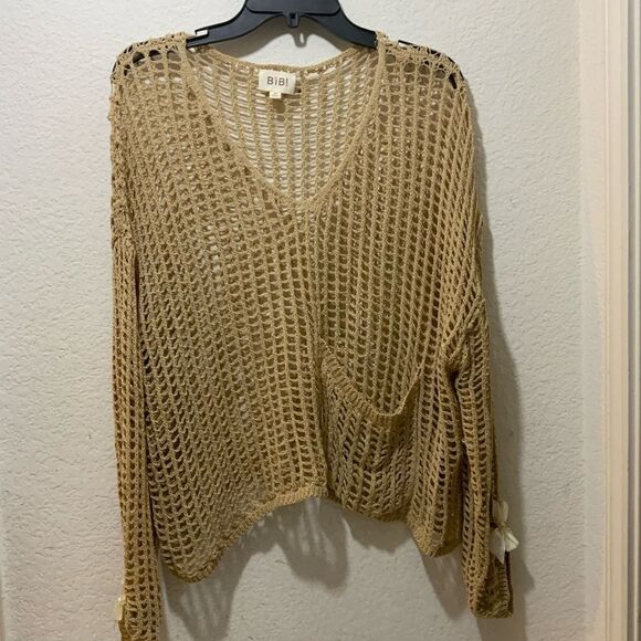 BiBi Crochet  Long Sleeve Shirt Oversized Top size M white bow accent sleeves - Picture 2 of 9